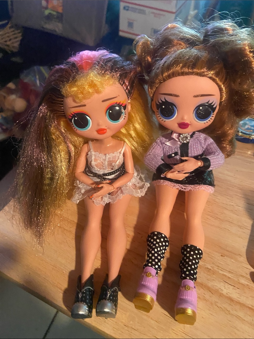 L.O.L. Surprise! O.M.G. Remix Pop B.B. fashion dolls set of 2